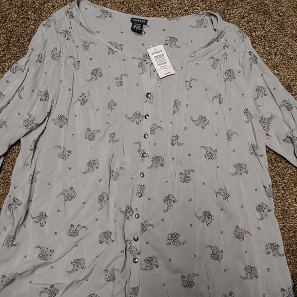 Torrid Clothing - Picture 1 of 2